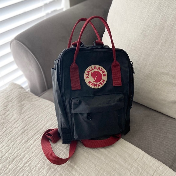 Fjallraven Handbags - Fjallraven• mini backpack black/red